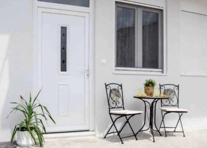 Urban 아파트 스플리트