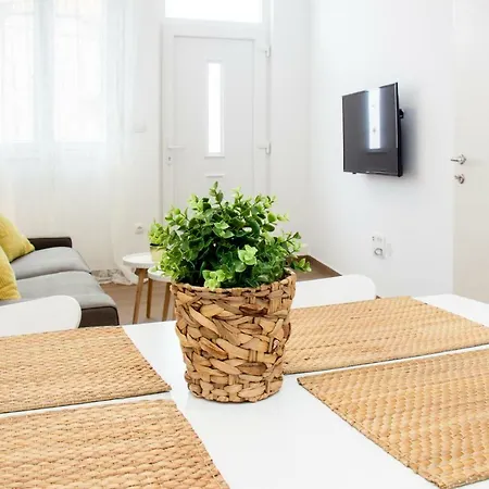 Urban Apartment