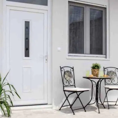 Urban Διαμέρισμα Σπλιτ